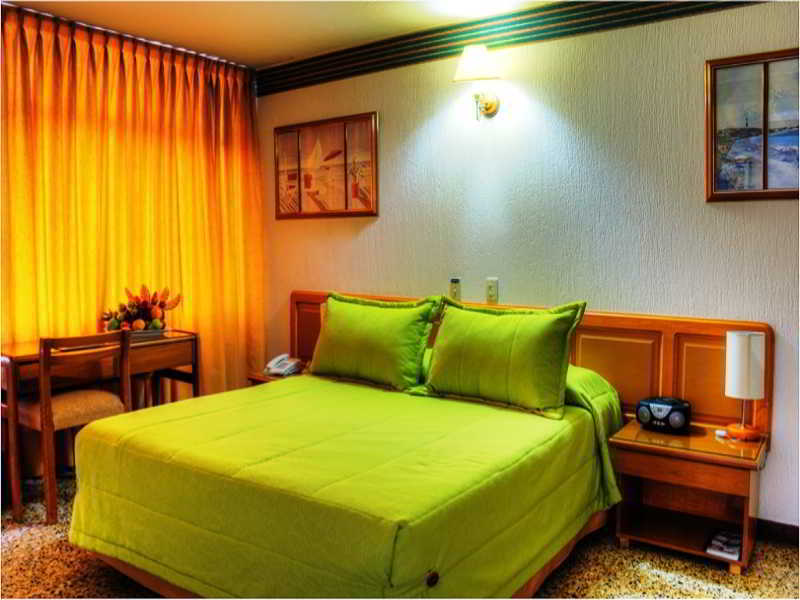 Hotel Villavicencio Plaza Экстерьер фото