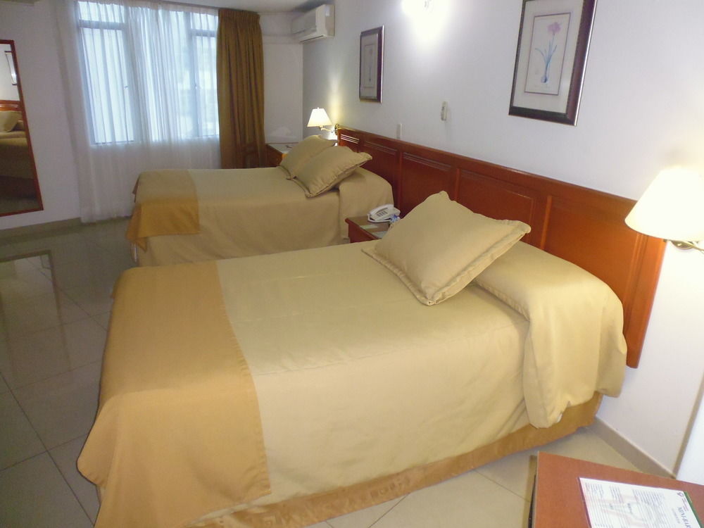 Hotel Villavicencio Plaza Экстерьер фото