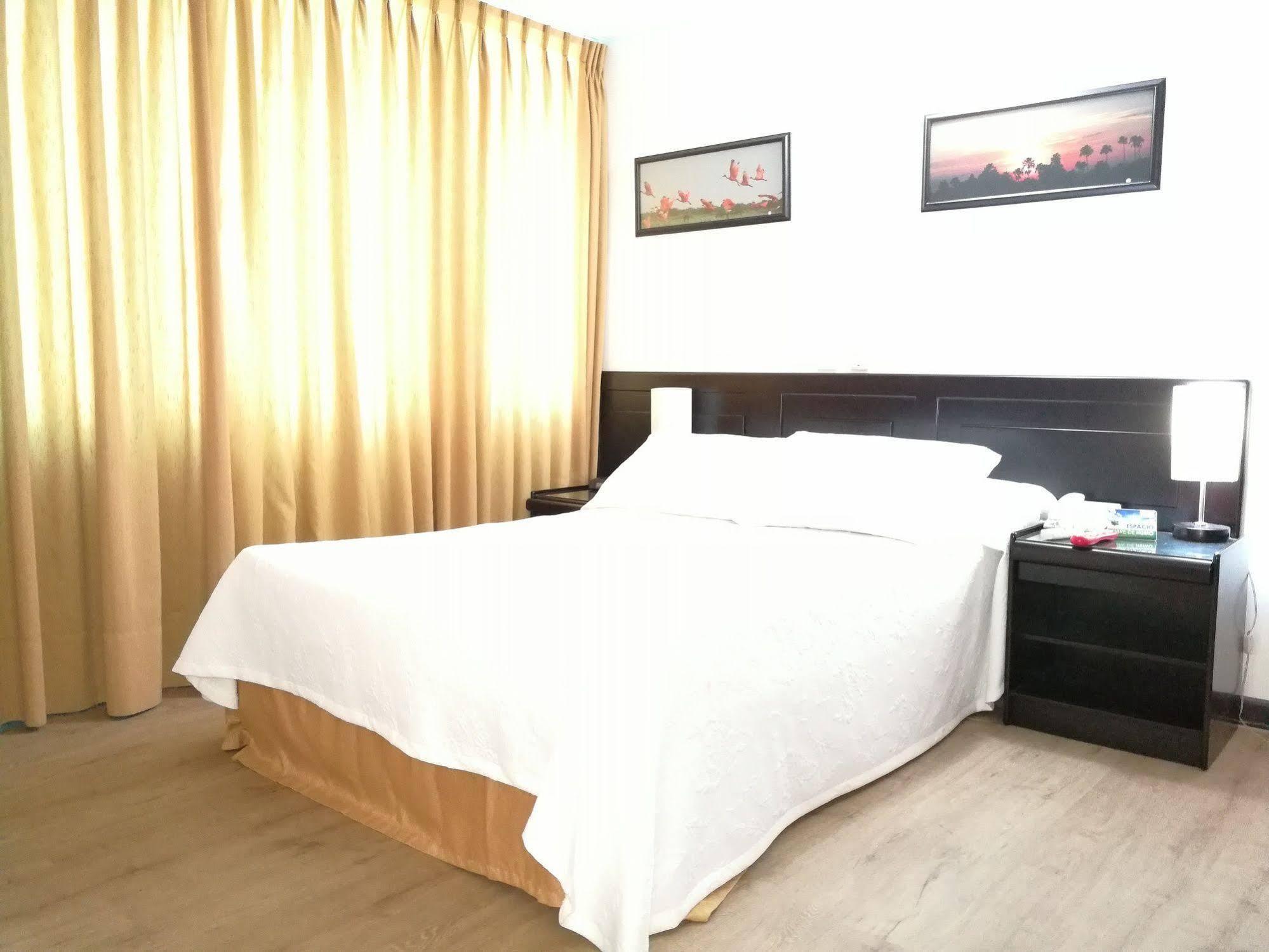 Hotel Villavicencio Plaza Экстерьер фото