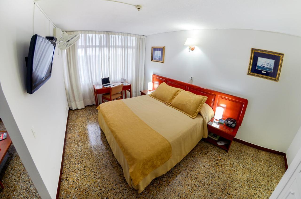 Hotel Villavicencio Plaza Экстерьер фото
