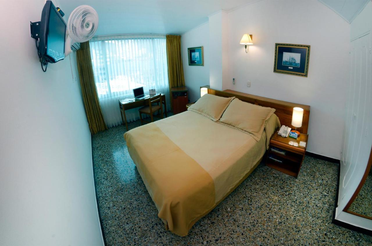 Hotel Villavicencio Plaza Экстерьер фото