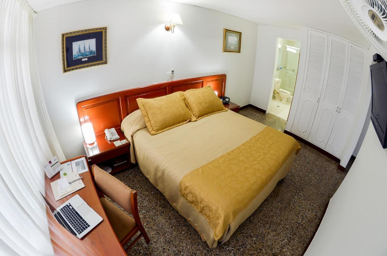 Hotel Villavicencio Plaza Экстерьер фото